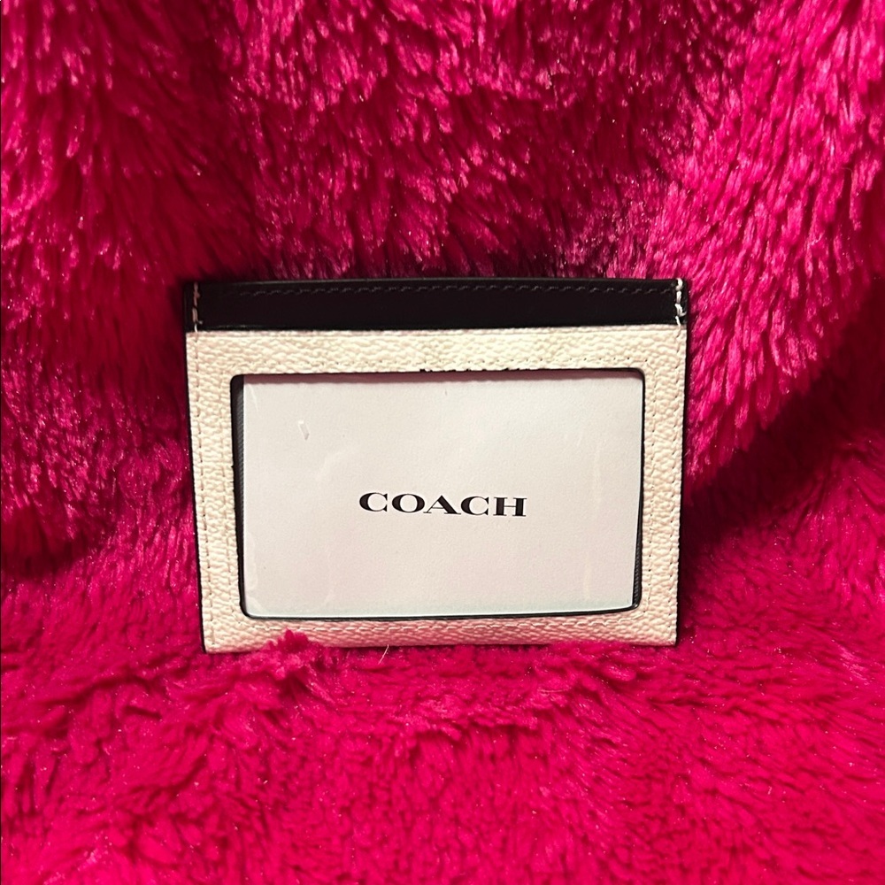 Coach Black and Cream Card Holder